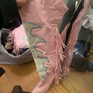 Pink and Silver Women's cowboy boot !! perfect for cowboy Carter